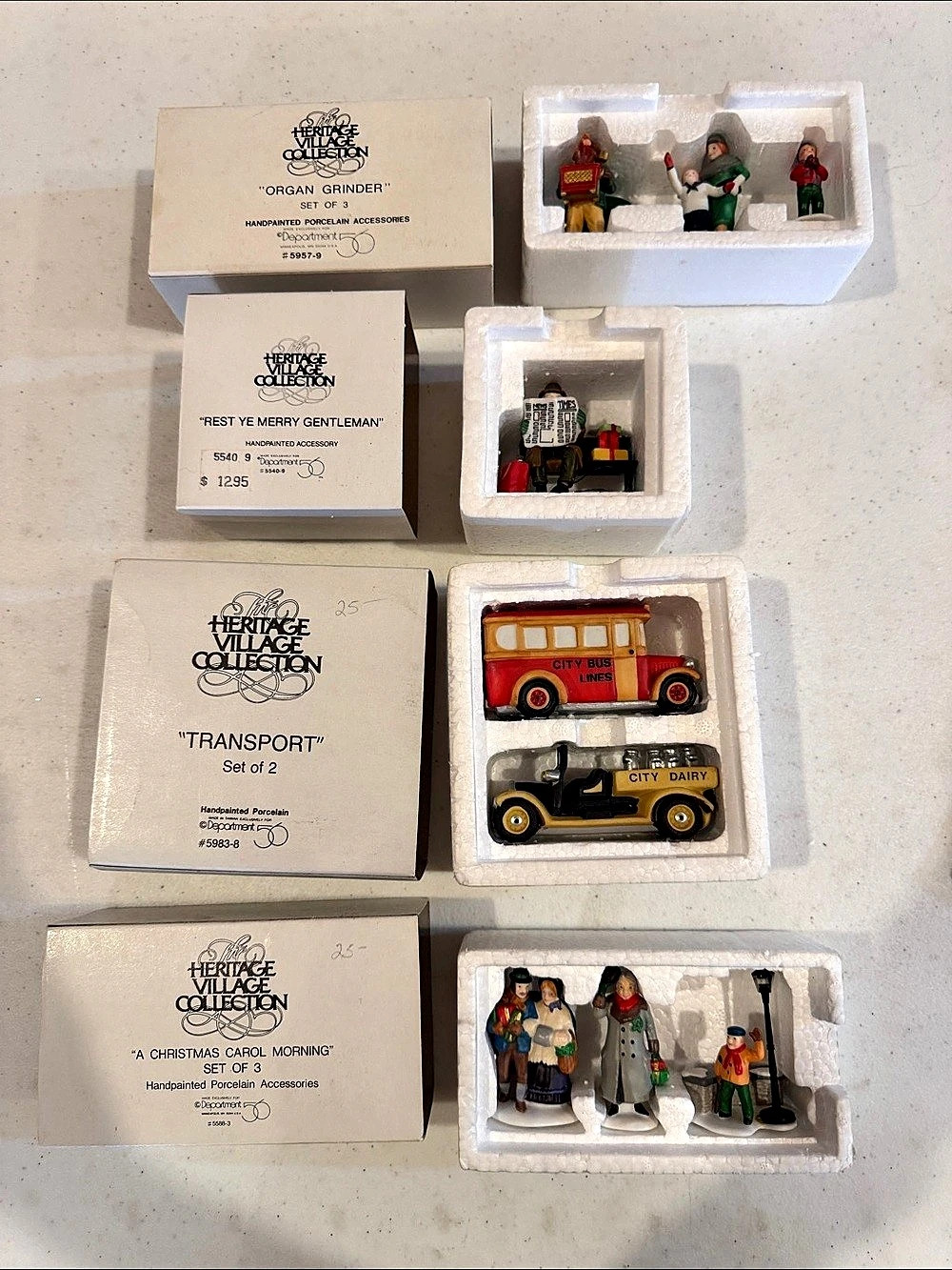 The Heritage Village Collection Heritage Village Collection figurine sets Boxed